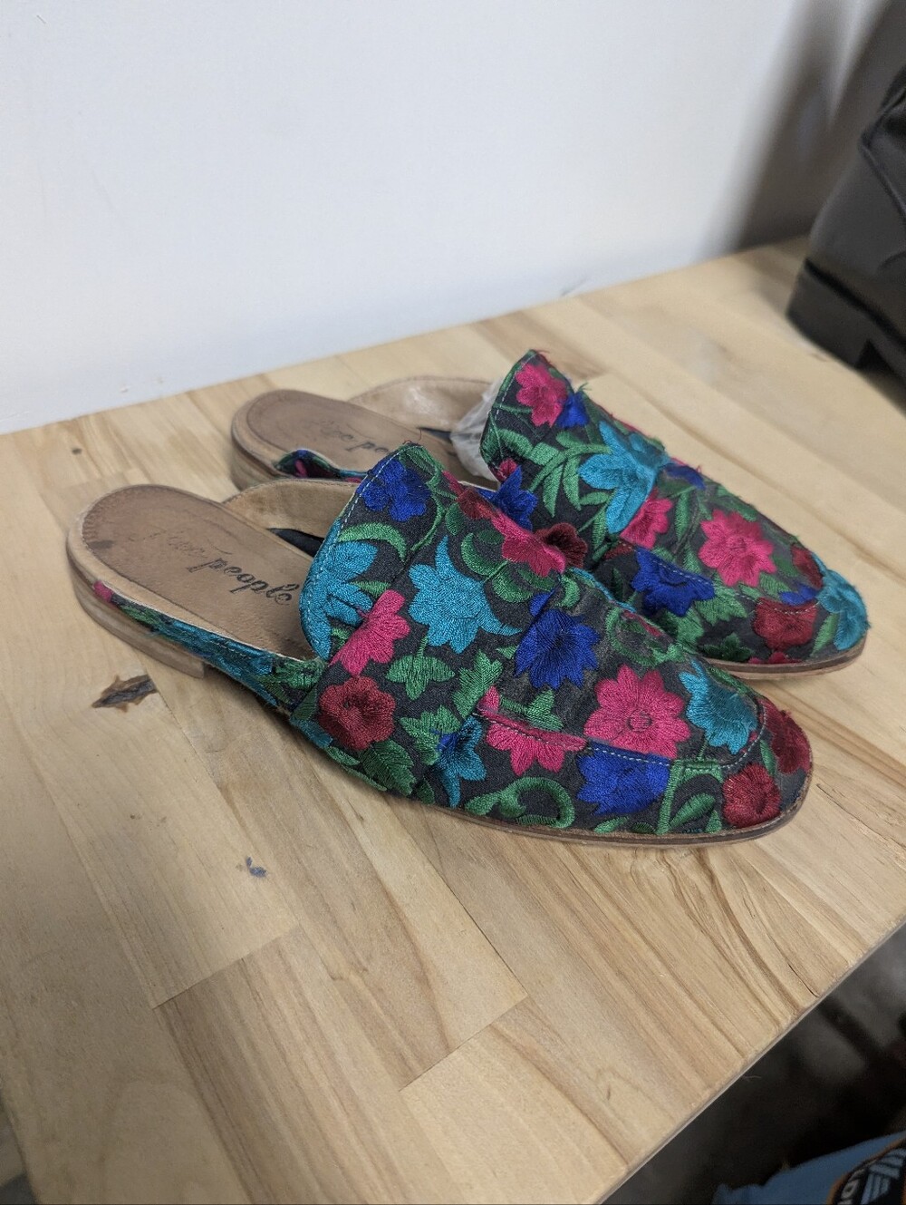 Free People Floral Embroidered Slip-On Loafers in Multicolor Mules 8 - Picture 2 of 9